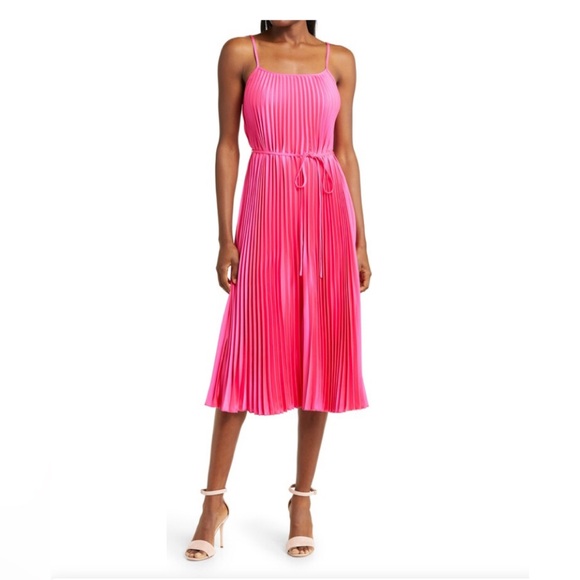 NWT SAM EDELMAN
Hammered Satin Plissé Dress in Hot Pink - Picture 1 of 6
